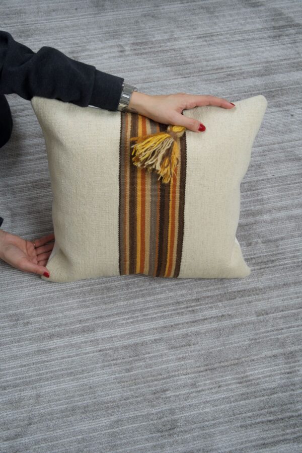 Selçuklu Dokuma Yünlü Kırlent Kılıfı | El Yapımı Geleneksel Zanaat